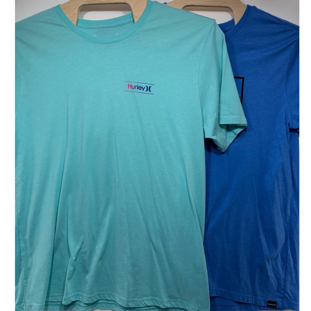 Hurley Everyday Washed Graphic T-Shirt Bundle XL Aqua Blue Cotton Blend 2 Pack